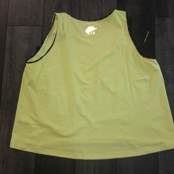 Women’s Nike air plus size running tank 1x - Picture 2 of 3